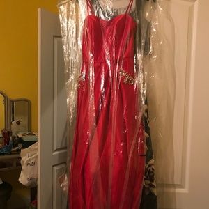 Sleeveless Red Homecoming / Prom Dress
